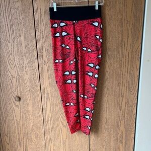Spiderman Black and Red Leggings Size Small